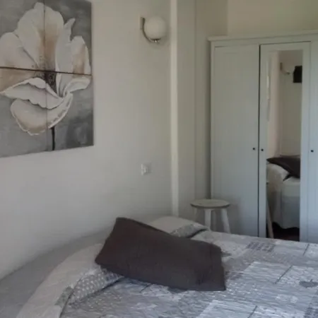 Hotel La Scuderia 2*