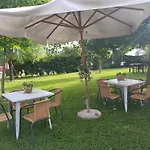 La Scuderia 2* Sarzana