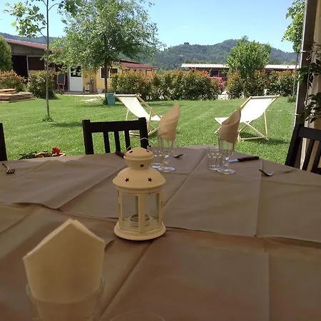 Szálloda La Scuderia Sarzana